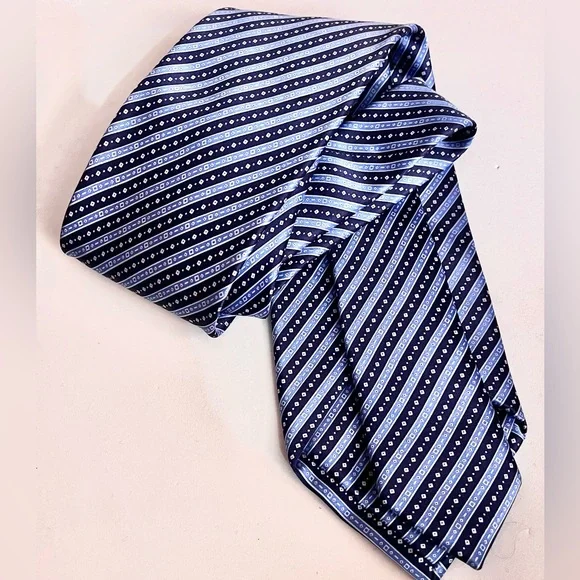 Stefano Ricci Pure Silk Tie - Italy - Picture 7 of 8